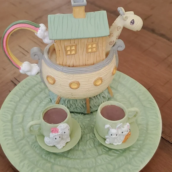 1996 Precious Moments Noah's Ark Tea Set - Picture 4 of 17